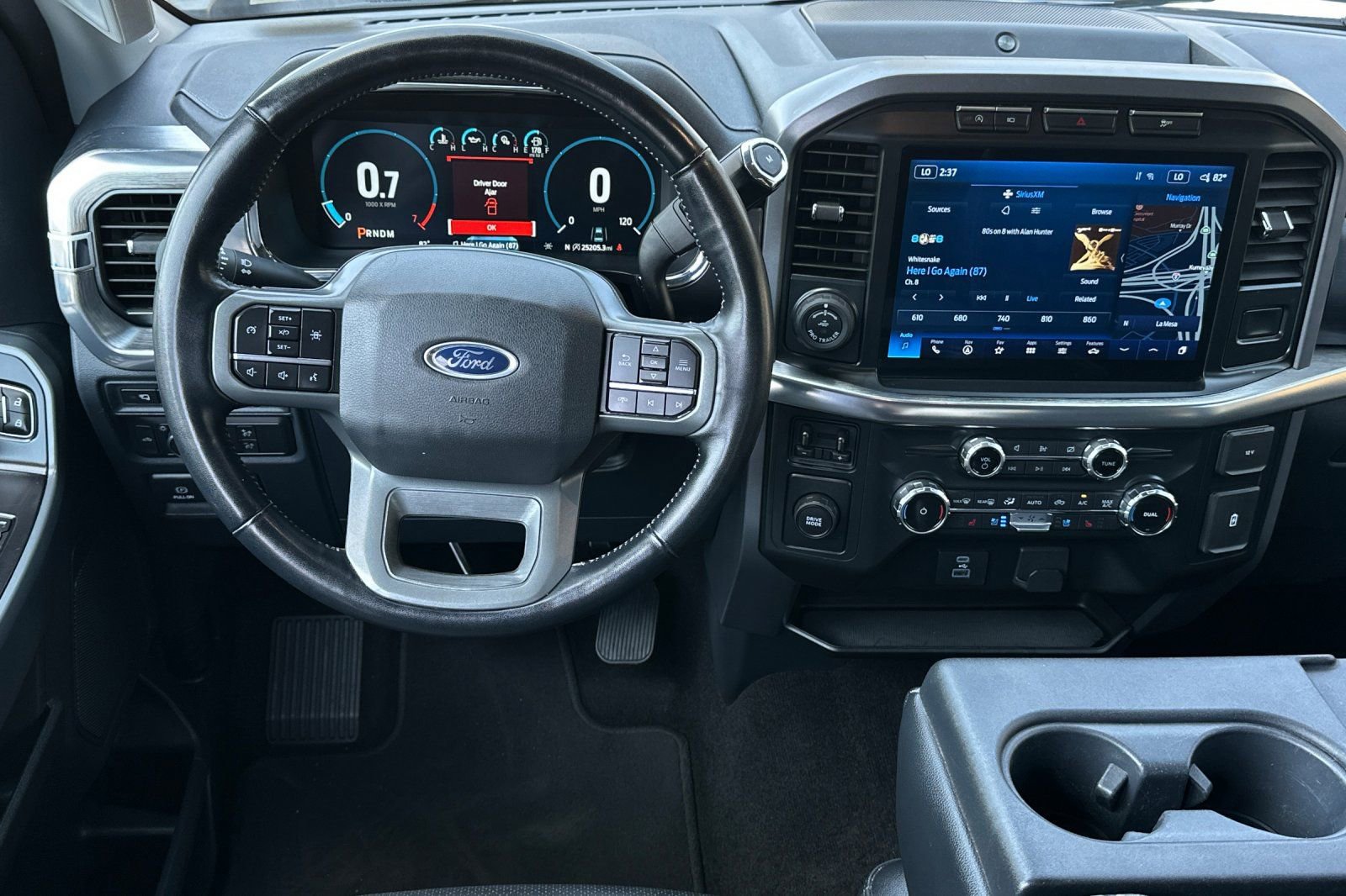 Certified 2022 Ford F150 Lariat w/ Trailer Tow Package RWD image 12