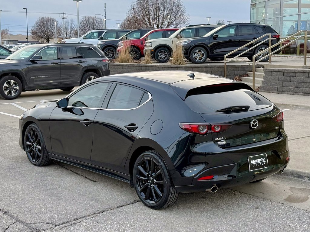 Used 2020 MAZDA MAZDA3 Premium image 6
