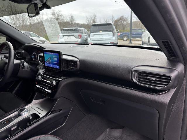 Certified 2024 Ford Explorer ST-Line w/ Class IV Trailer Tow Package image 21