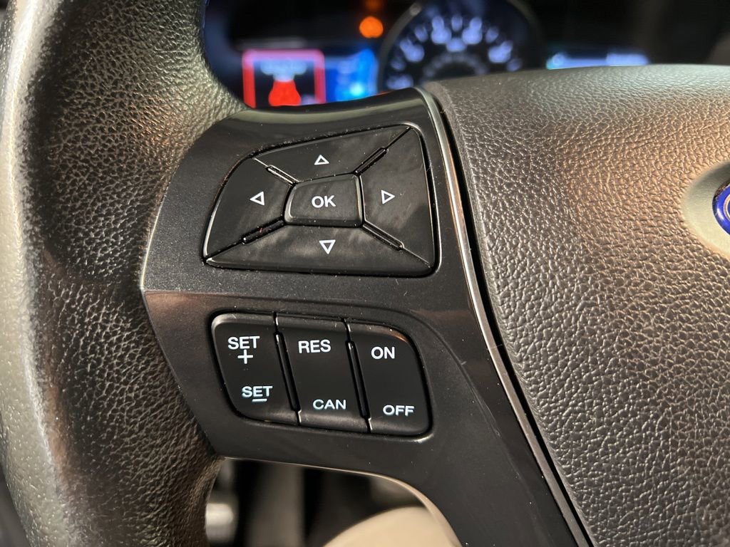 Certified 2017 Ford Explorer Limited FWD image 14