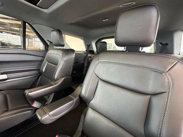 Certified 2023 Ford Explorer XLT w/ Equipment Group 202A AWD/4WD image 19