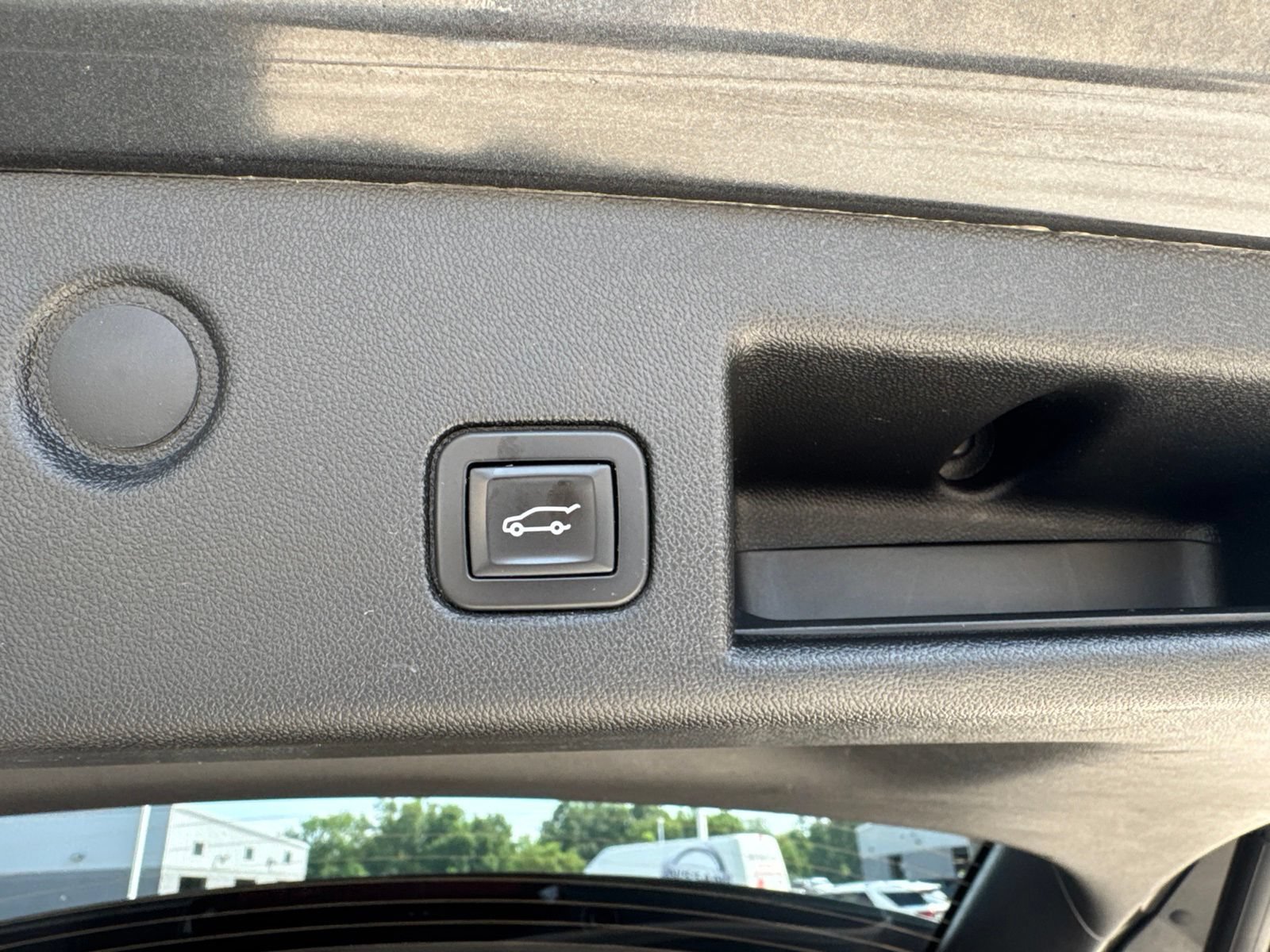 Used 2018 Chevrolet Equinox LT AWD/4WD image 31