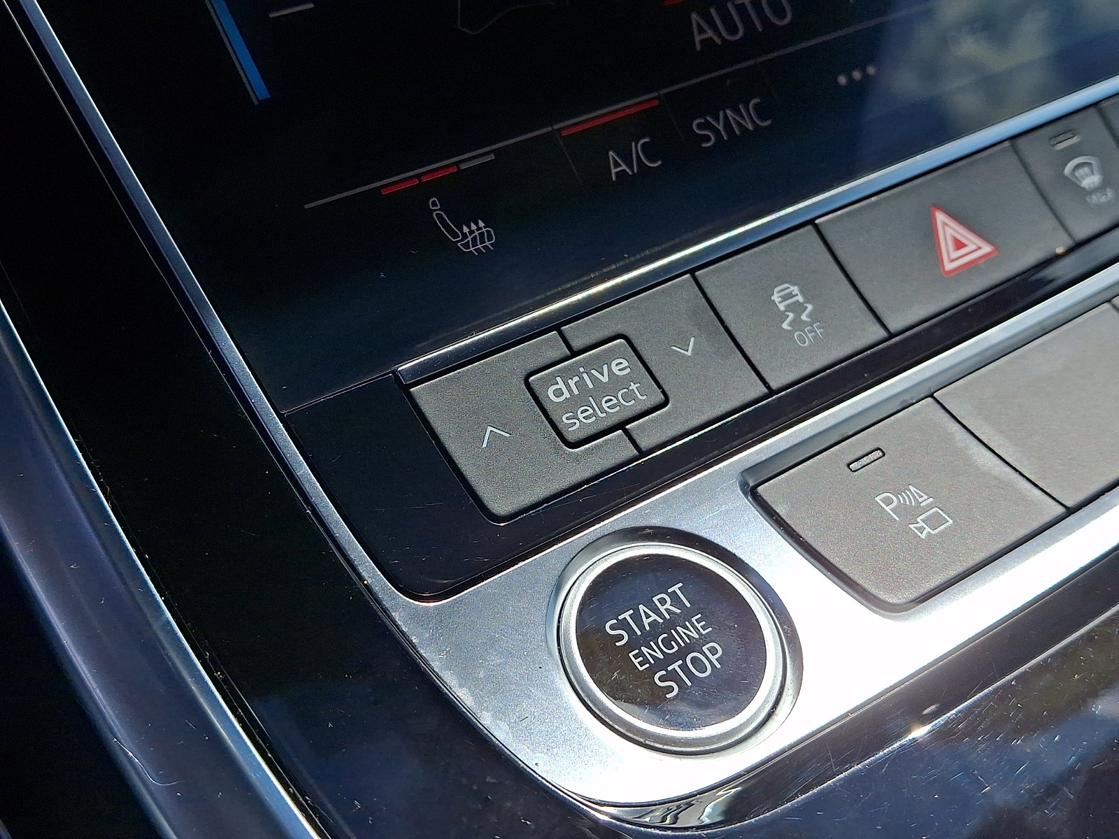 Used 2021 Audi Q7 2.0T Premium w/ Convenience Package image 32