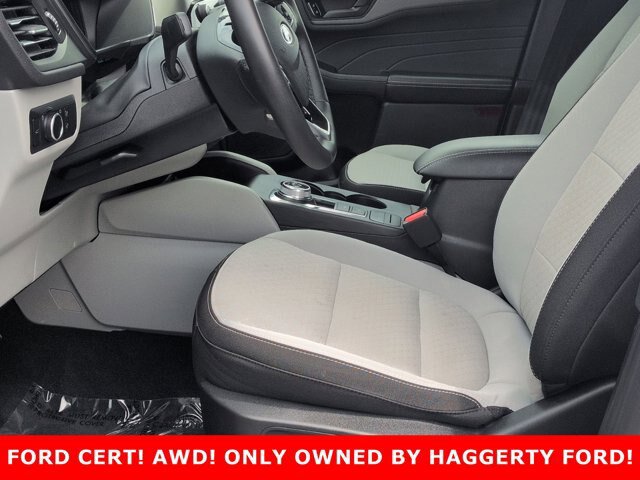 Certified 2023 Ford Escape Active AWD/4WD image 11