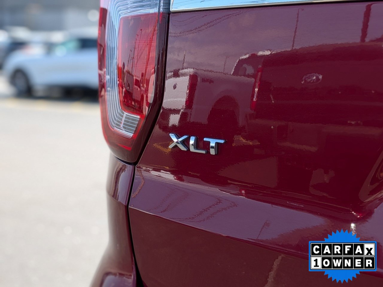Certified 2017 Ford Explorer XLT w/ Equipment Group 202A AWD/4WD image 13