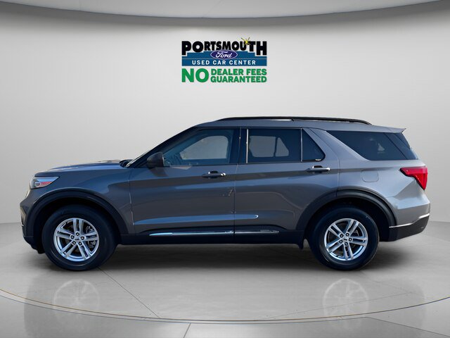 Certified 2022 Ford Explorer XLT w/ Equipment Group 202A AWD/4WD image 2