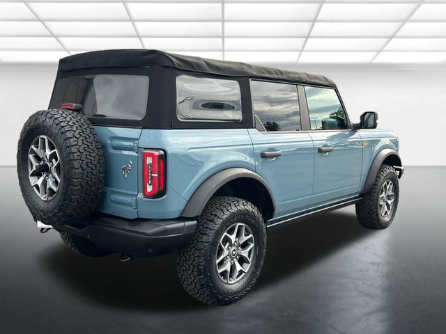 Certified 2023 Ford Bronco Badlands AWD/4WD image 4