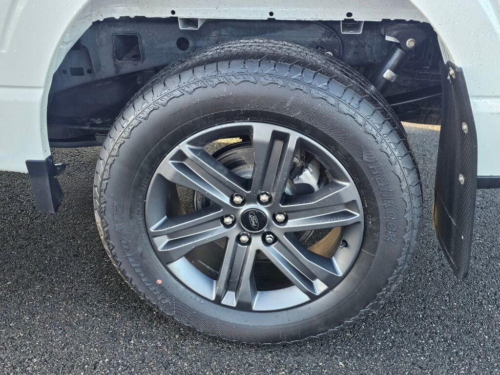 Certified 2023 Ford F150 Lariat w/ Equipment Group 502A High image 11