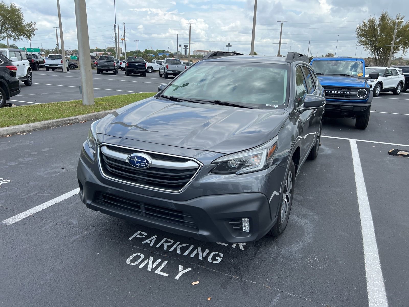 Used 2021 Subaru Outback Premium image 51