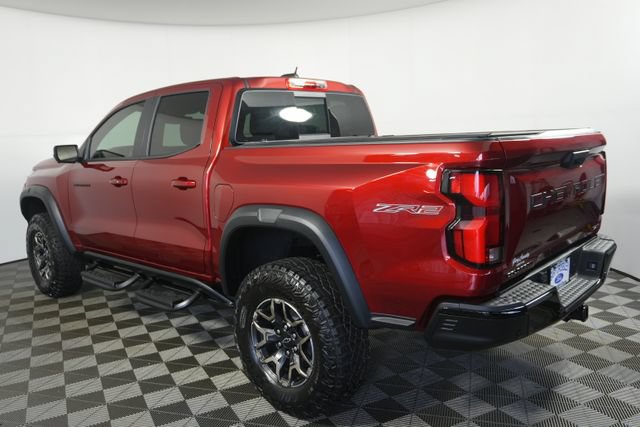 Used 2024 Chevrolet Colorado ZR2 w/ ZR2 Convenience Package III AWD/4WD image 5