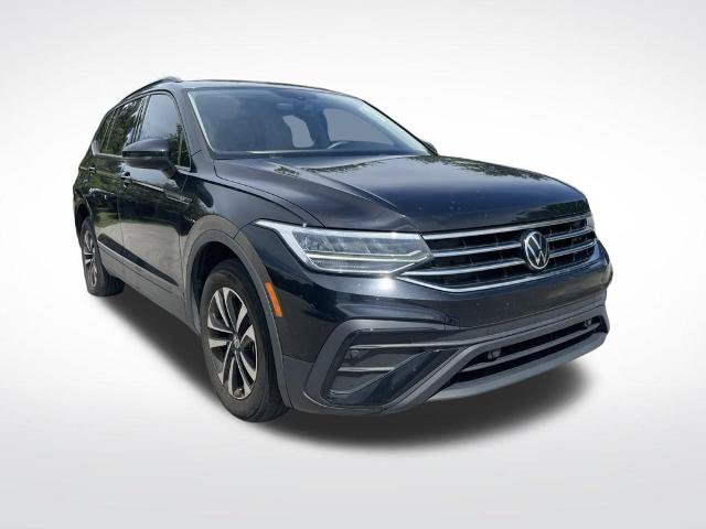 Used 2023 Volkswagen Tiguan S FWD image 2