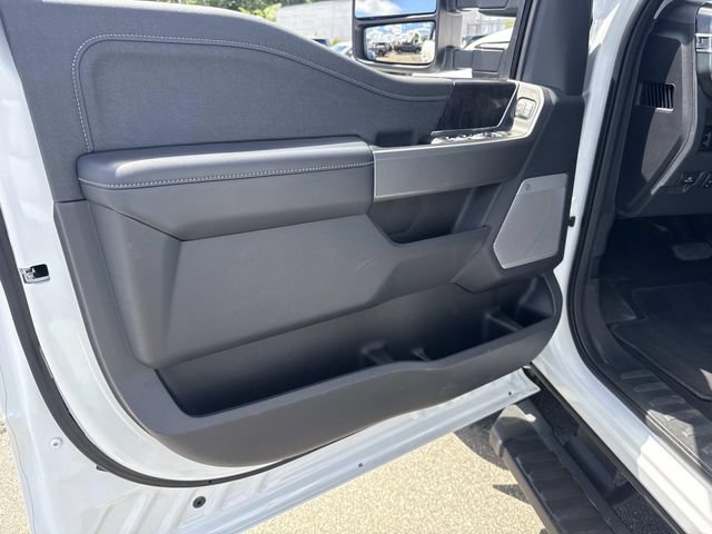 Certified 2025 Ford F250 Lariat w/ Lariat Ultimate Package AWD/4WD image 17
