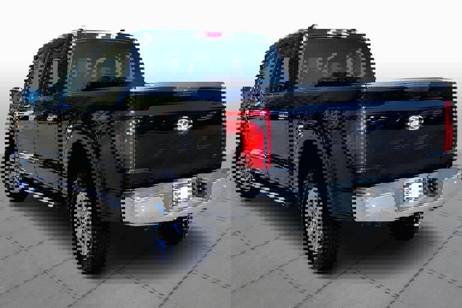 Certified 2025 Ford F150 XLT w/ Equipment Group 301A Standard image 12