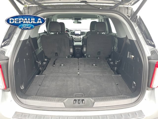 Certified 2023 Ford Explorer XLT w/ Equipment Group 202A AWD/4WD image 6