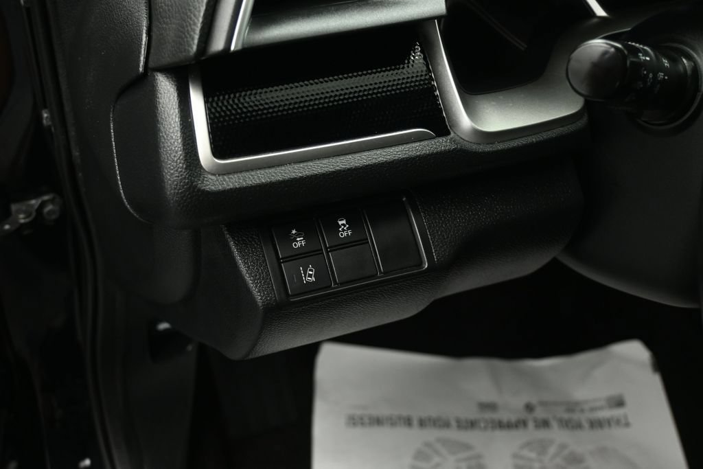 Used 2020 Honda Civic Sport image 9