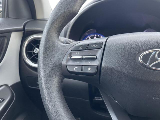 Used 2023 Hyundai Kona SEL image 13