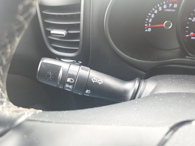 Used 2019 Kia Soul + image 35