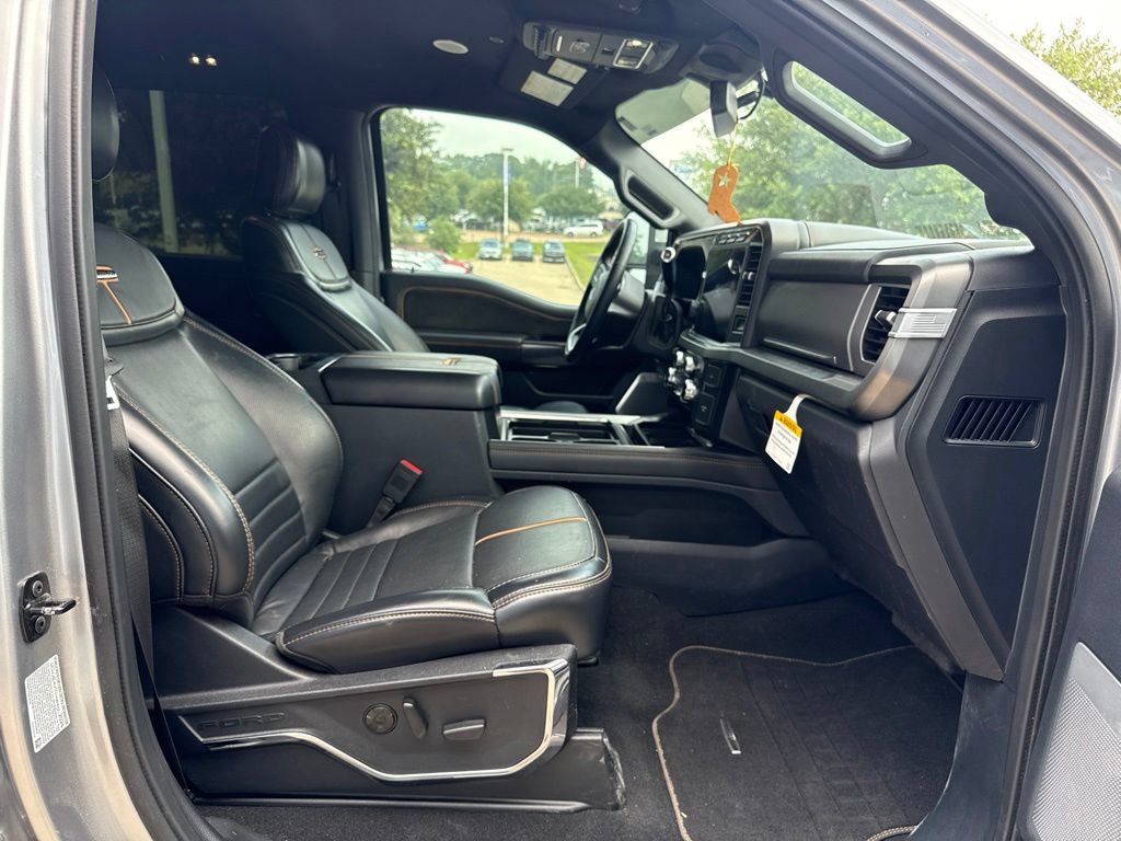 Certified 2024 Ford F350 Platinum AWD/4WD image 12