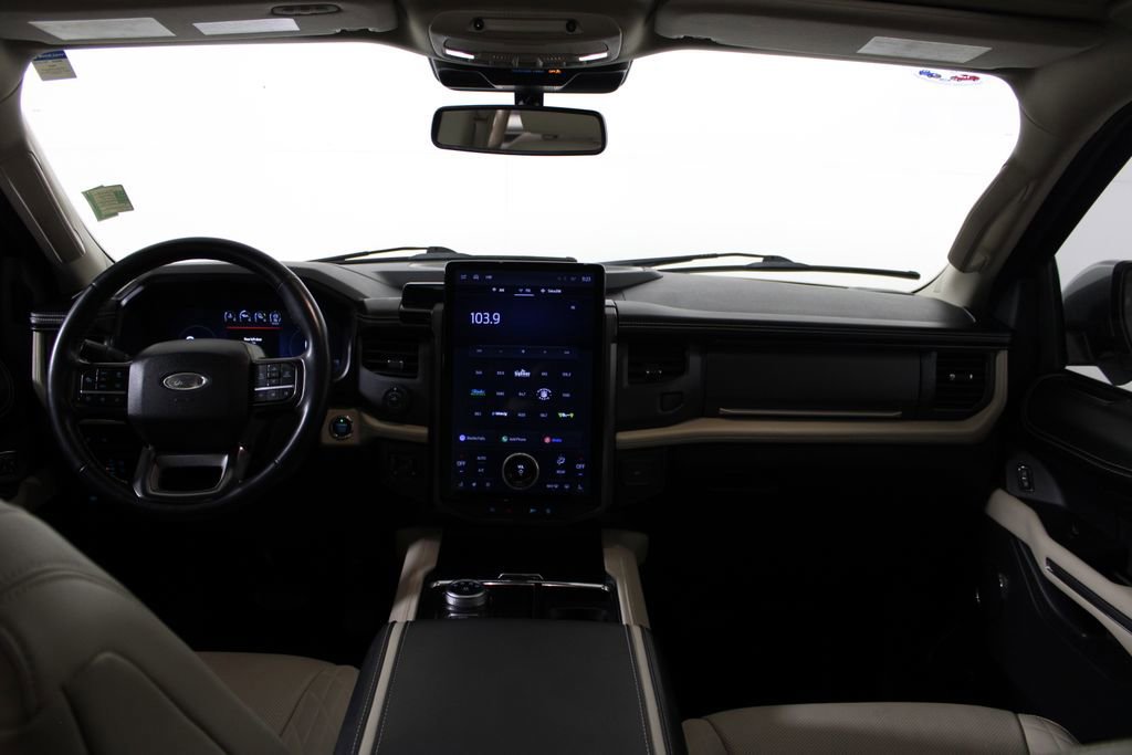 Certified 2023 Ford Expedition Platinum image 13