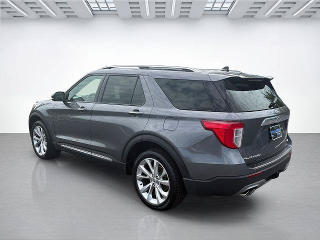 Certified 2023 Ford Explorer Platinum w/ Technology Package AWD/4WD image 5