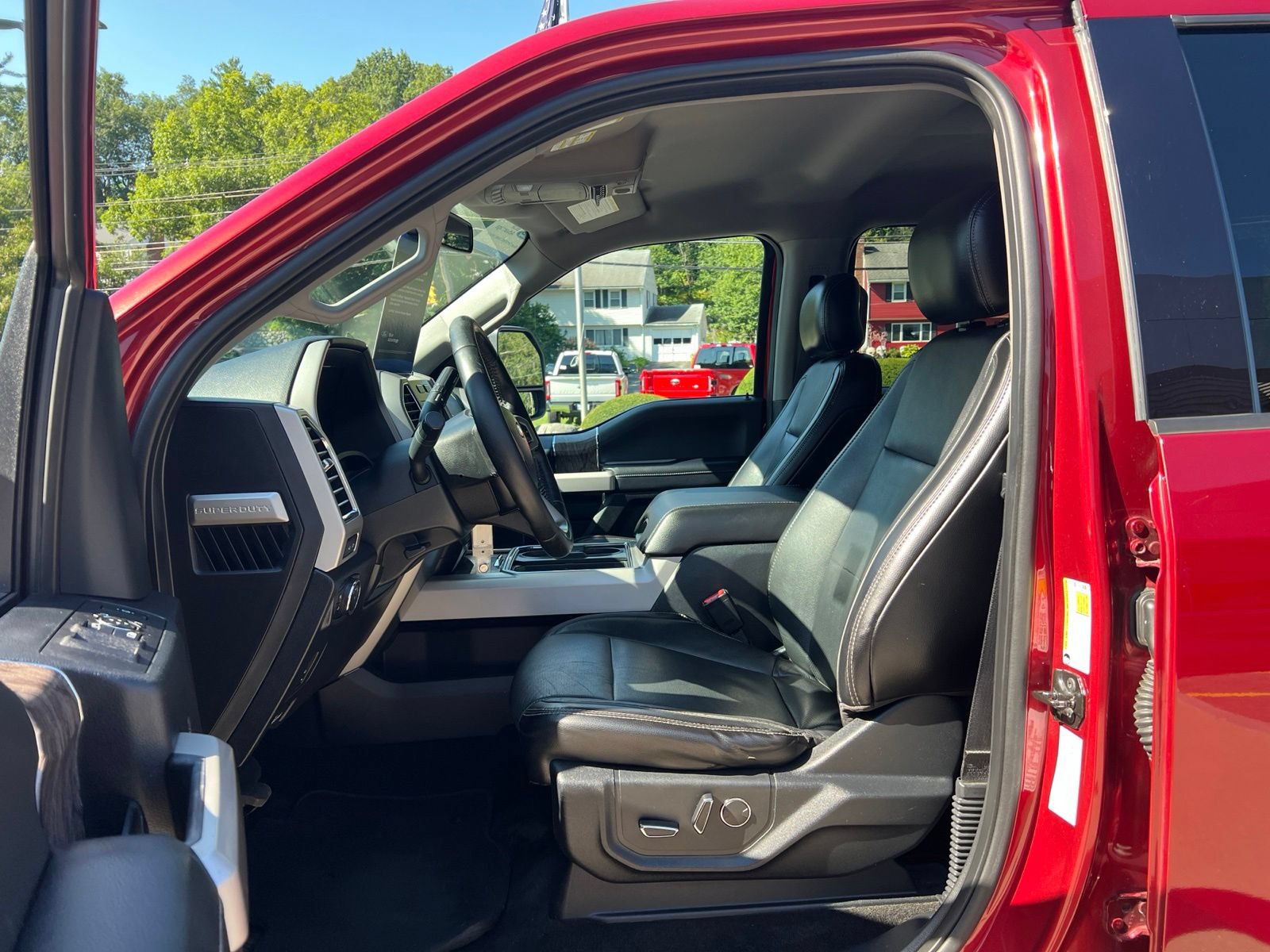 Certified 2017 Ford F250 Lariat w/ Chrome Package AWD/4WD image 20