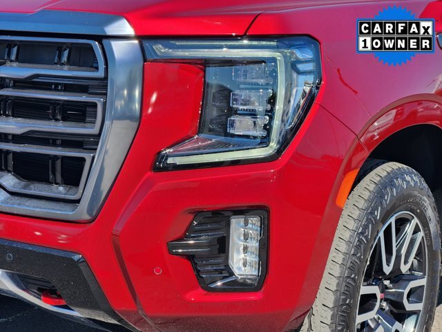 Used 2024 GMC Yukon AT4 w/ AT4 Premium Plus Package AWD/4WD image 8