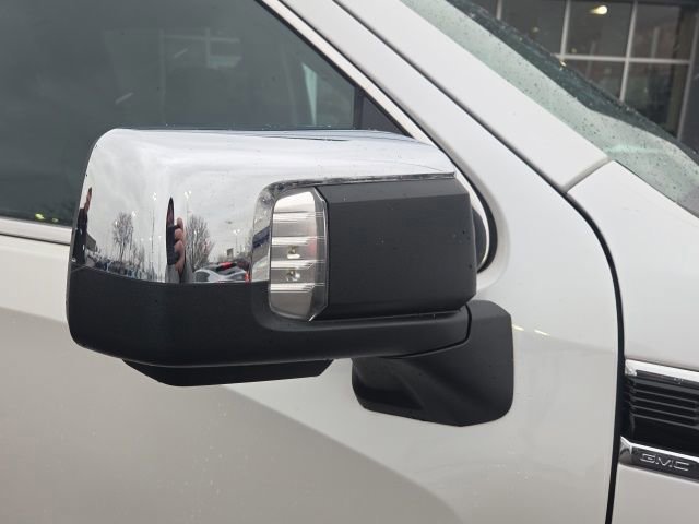 Used 2023 GMC Sierra 1500 Denali w/ Denali Reserve Package image 9