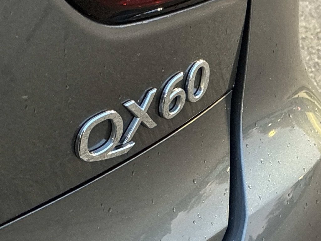 Used 2018 INFINITI QX60 Luxe w/ Premium Plus Package AWD/4WD image 11