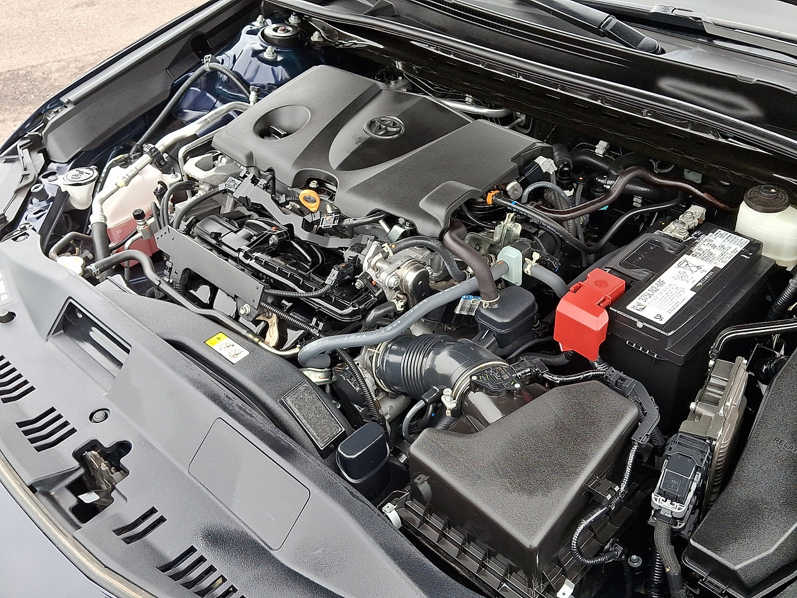 Used 2021 Toyota Camry LE w/ Cold Weather Package image 29