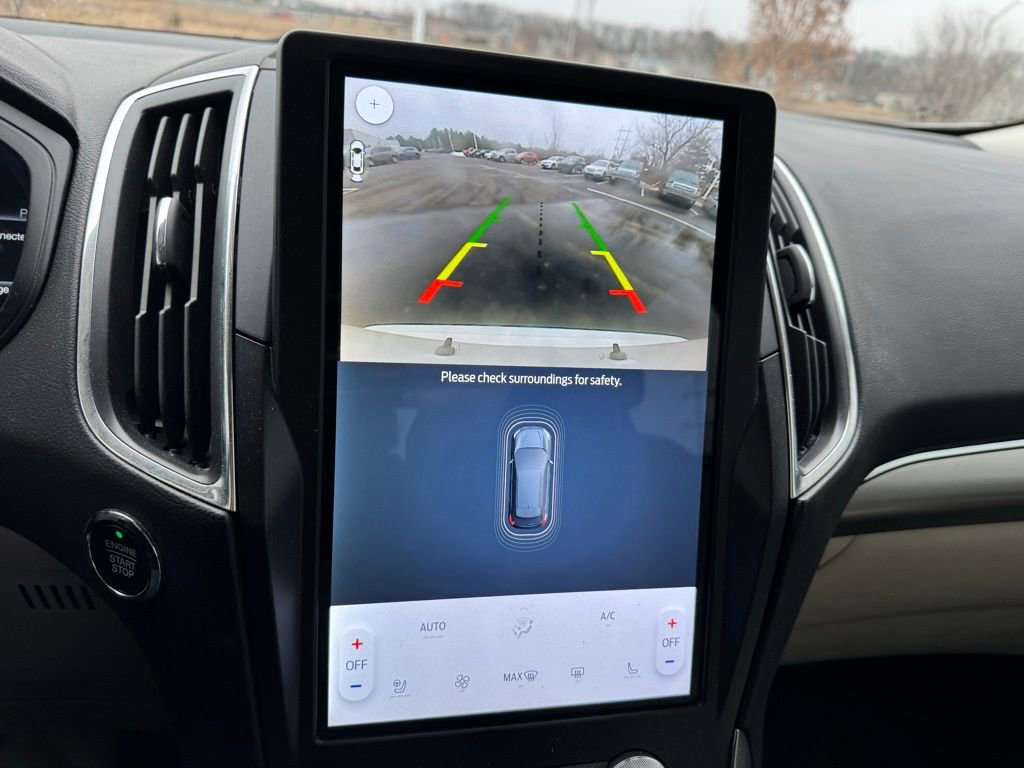 Certified 2022 Ford Edge Titanium w/ Equipment Group 301A image 32