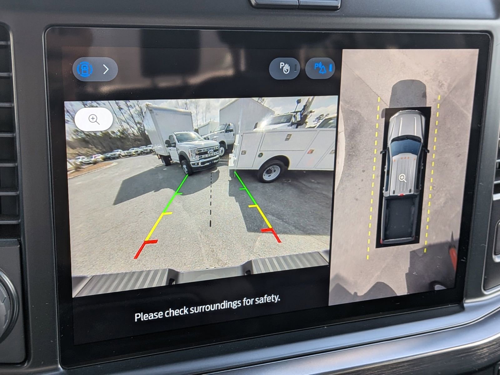 Certified 2026 Ford F250 Lariat w/ Black Appearance Package image 24