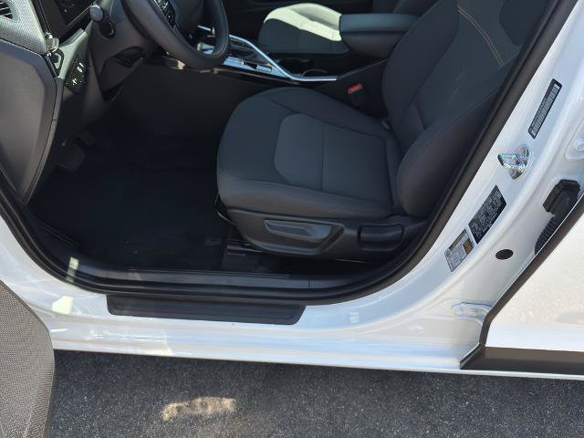 Used 2025 Kia Niro LX FWD image 8