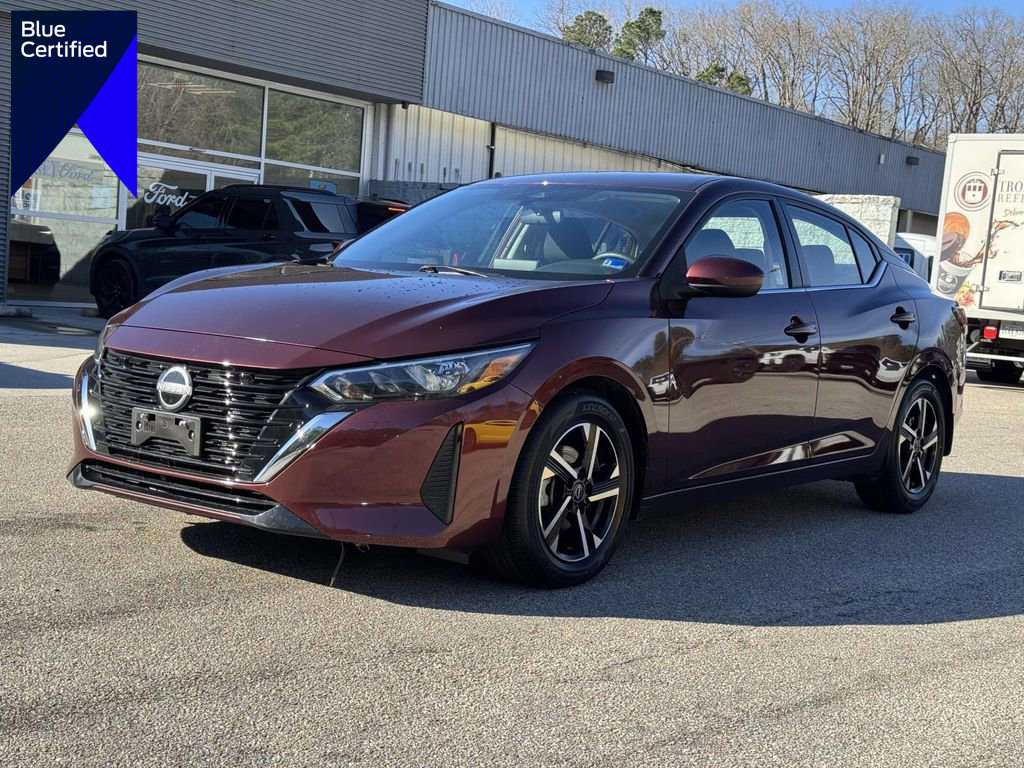 Used 2025 Nissan Sentra SV image 1