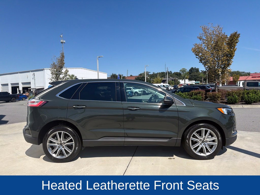 Certified 2024 Ford Edge Titanium AWD/4WD image 2