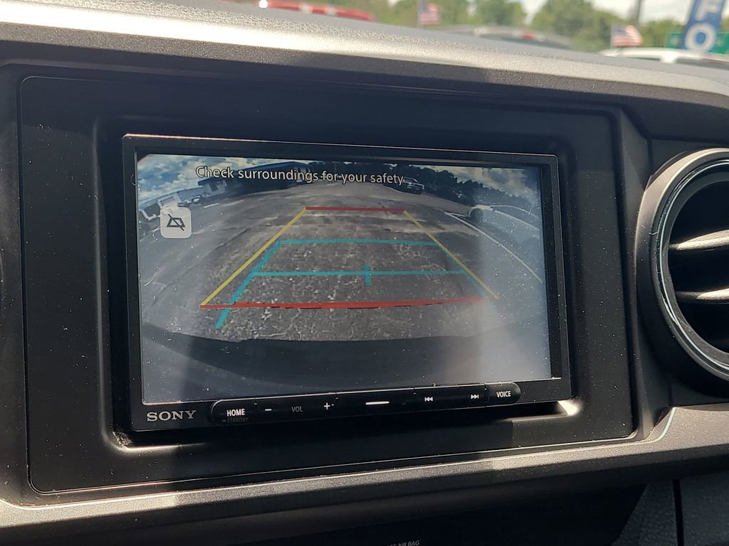 Used 2019 Toyota Tacoma TRD Off-Road AWD/4WD image 19