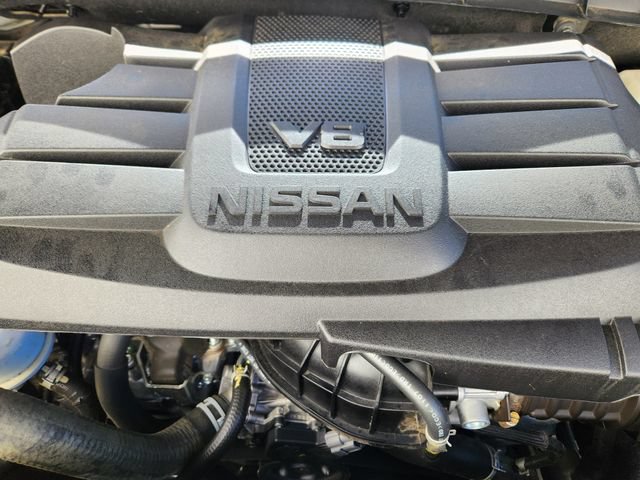 Used 2021 Nissan Titan PRO-4X w/ Pro-4x Utility Package AWD/4WD image 23