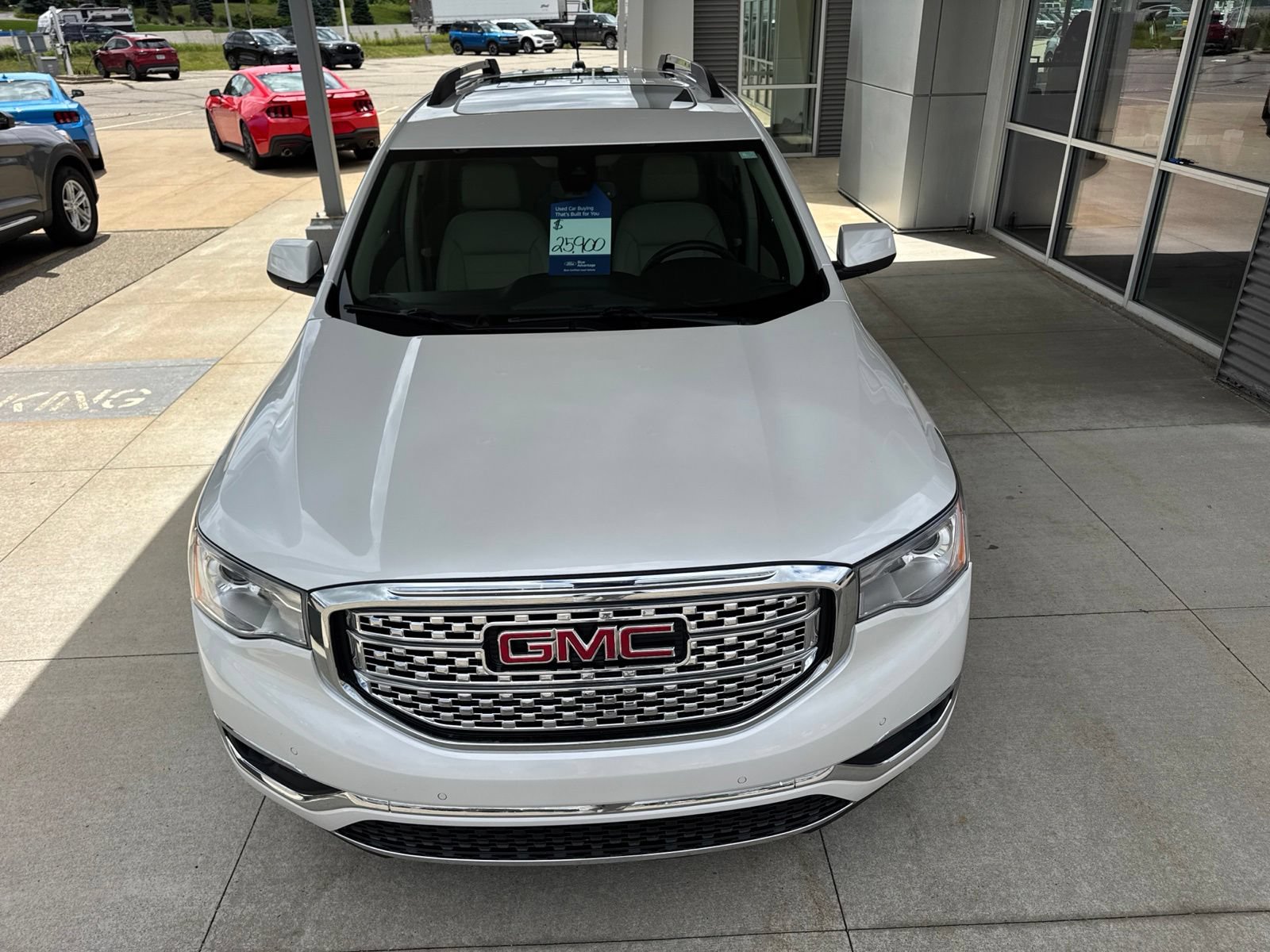 Used 2019 GMC Acadia Denali AWD/4WD image 12