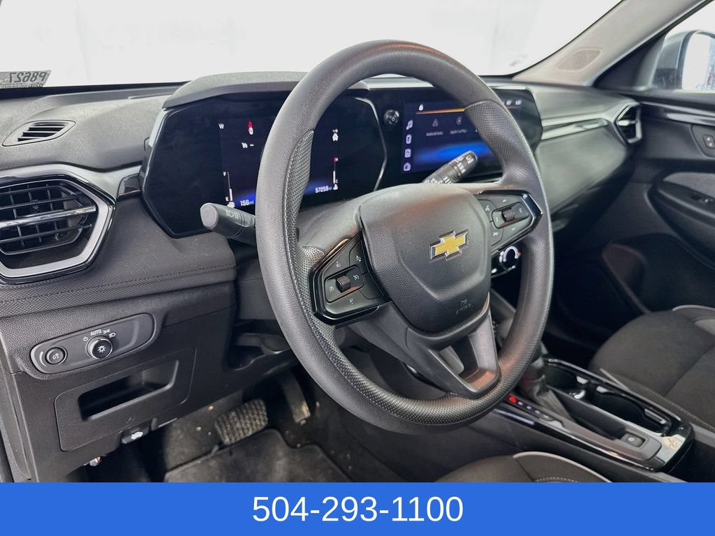 Used 2025 Chevrolet TrailBlazer LT FWD image 11