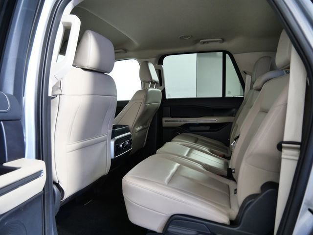 Certified 2023 Ford Expedition Max XLT image 13