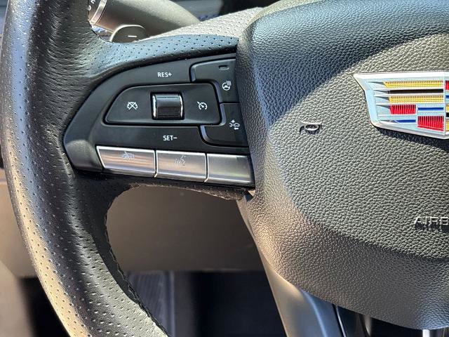 Used 2025 Cadillac XT4 Sport FWD image 18