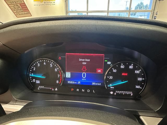 Certified 2024 Ford Explorer XLT w/ Equipment Group 202A AWD/4WD image 32