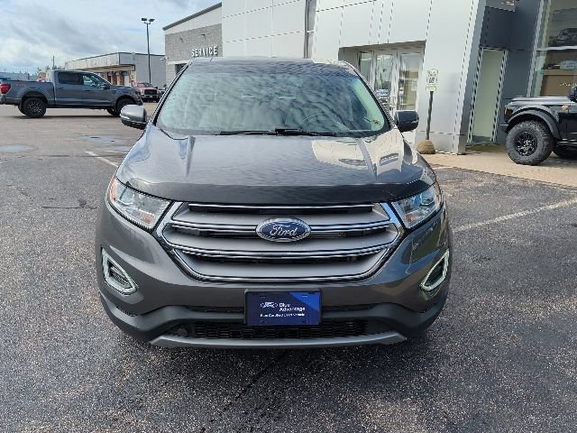 Certified 2017 Ford Edge Titanium w/ Canadian Touring Package AWD/4WD image 2