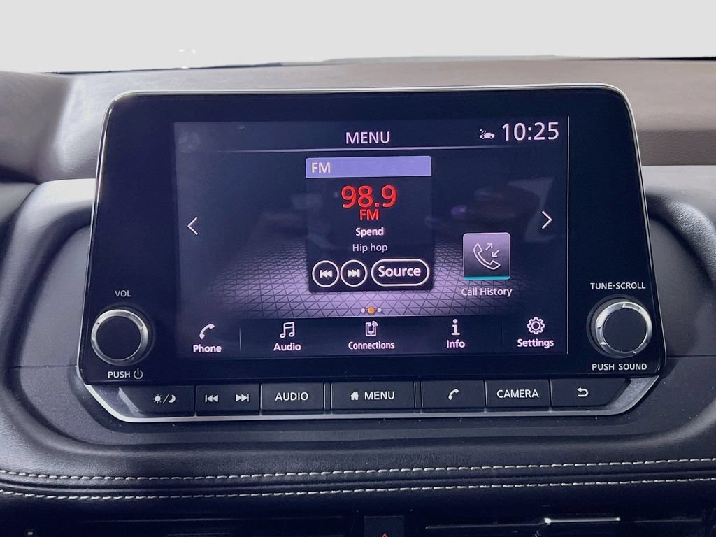 Used 2021 Nissan Rogue SV AWD/4WD image 16