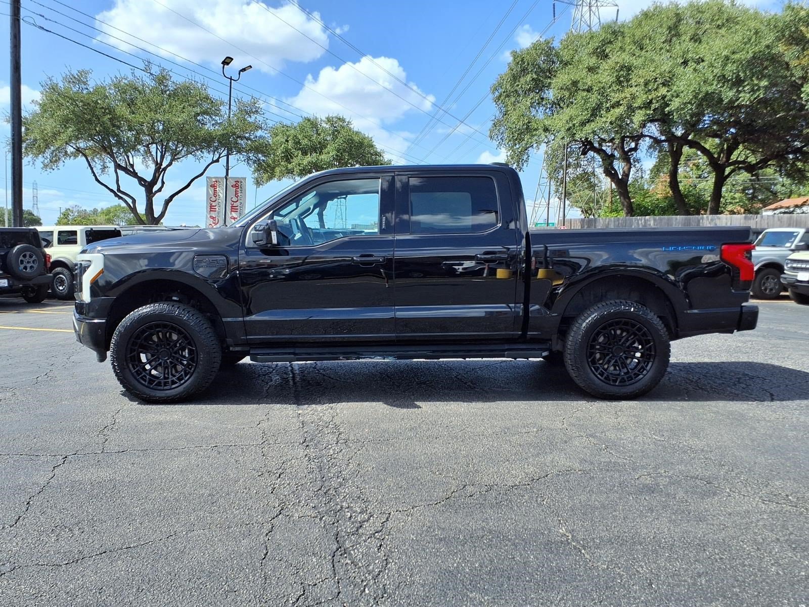 Certified 2023 Ford F150 Lightning Platinum AWD/4WD image 8