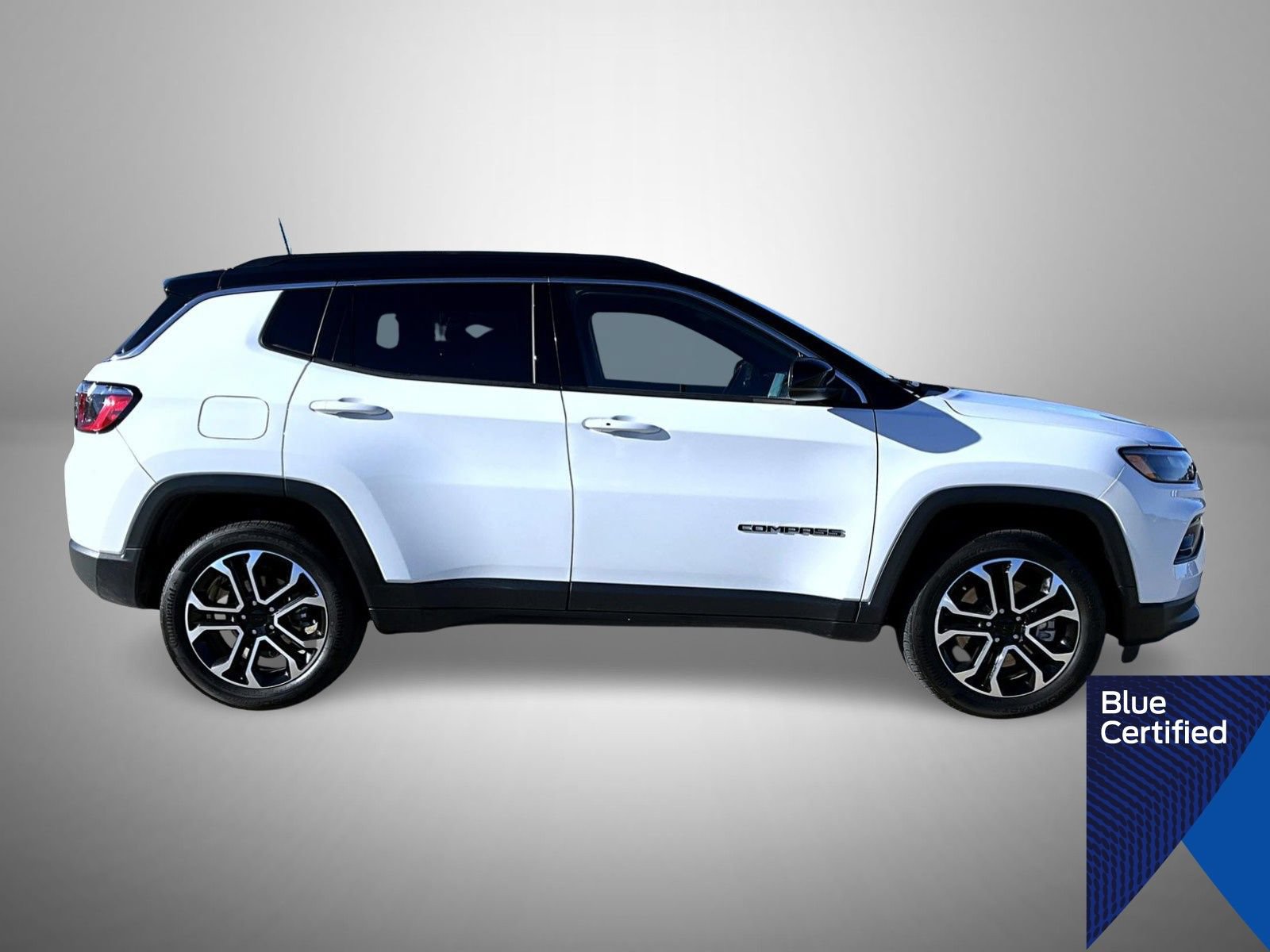 Used 2023 Jeep Compass Limited AWD/4WD image 4
