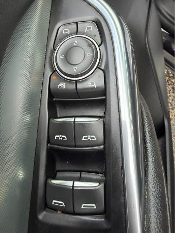 Used 2019 Cadillac XT4 Premium Luxury AWD/4WD image 23