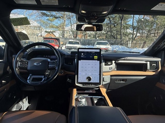 Certified 2023 Ford Expedition Platinum image 12