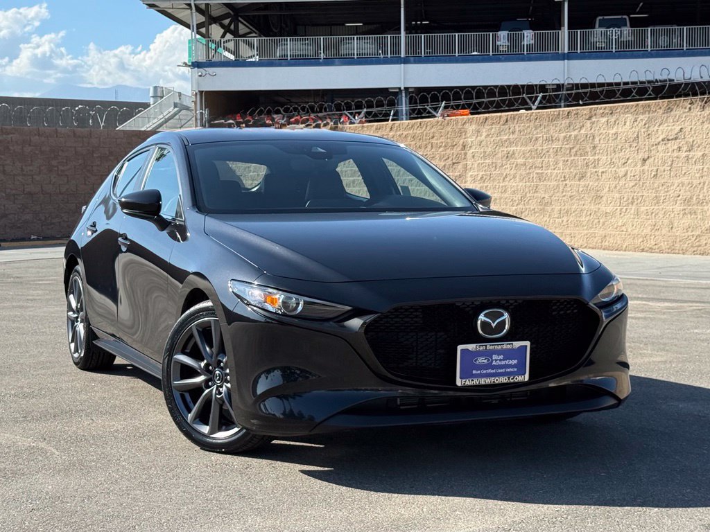 Used 2023 MAZDA MAZDA3 s FWD image 3