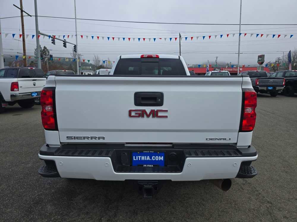 Used 2019 GMC Sierra 3500 Denali w/ Duramax Plus Package image 5
