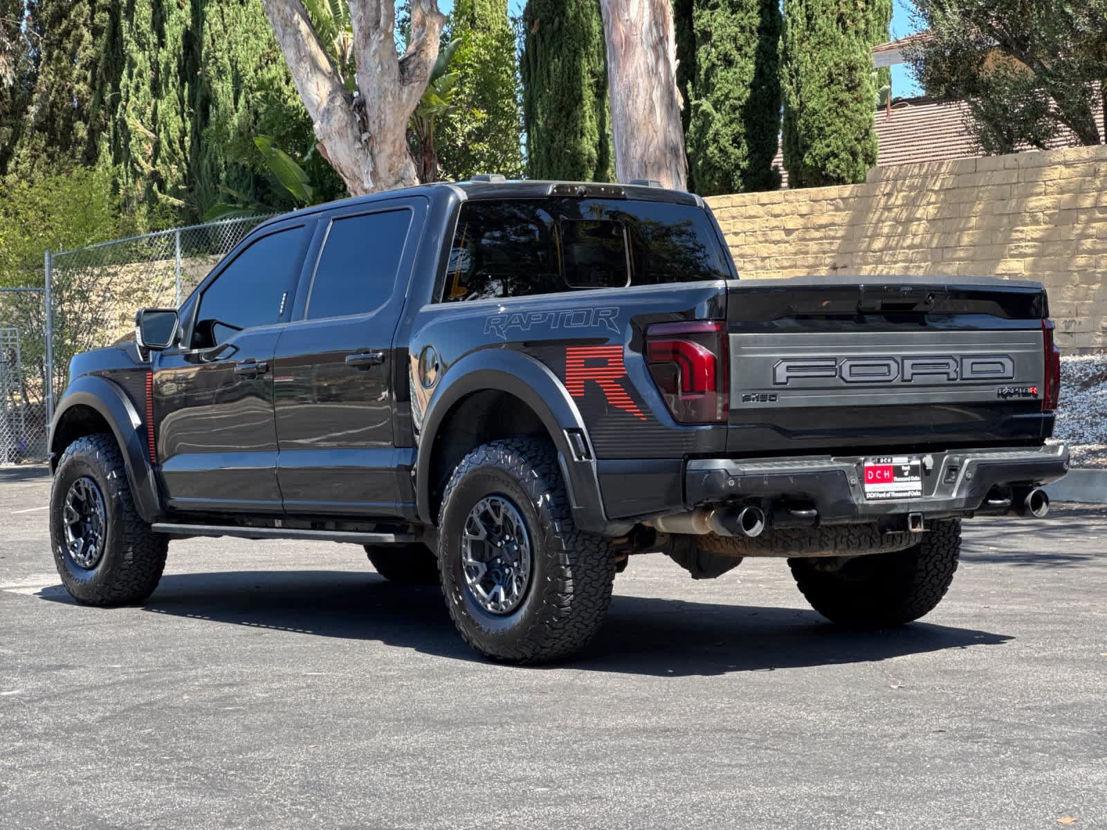 Certified 2024 Ford F150 Raptor w/ Equipment Group 803A Raptor R AWD/4WD image 6